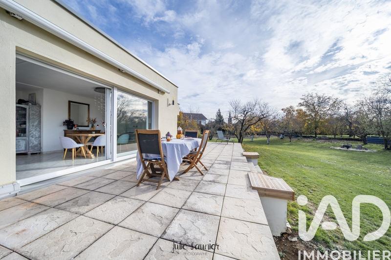 Maison - 190 m² - 9 pièces