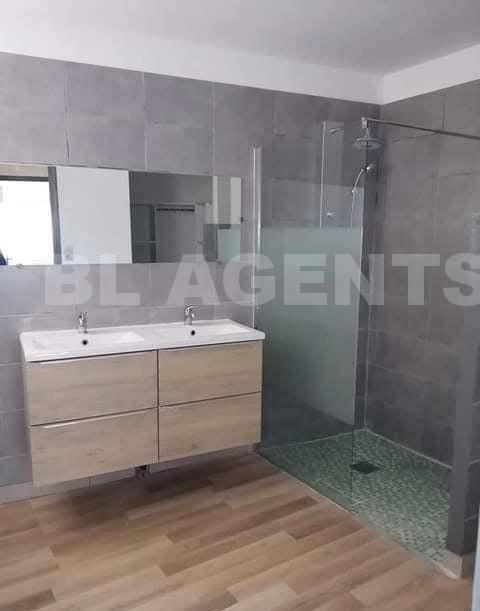 Maison de ville - 140 m² - 5 pièces