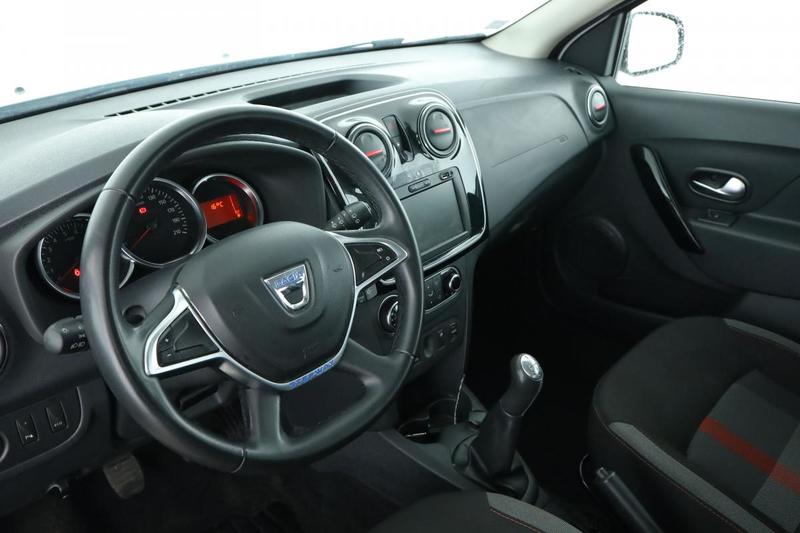 Dacia Sandero II 0.9 TCe Techroad 90 ch