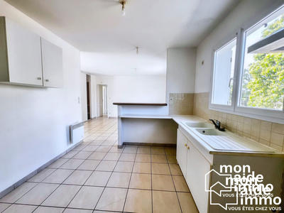 Maison - 87 m² - 4 pièces