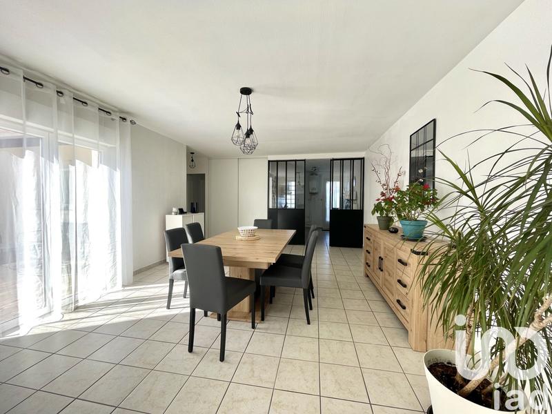 Maison - 104 m² - 4 pièces