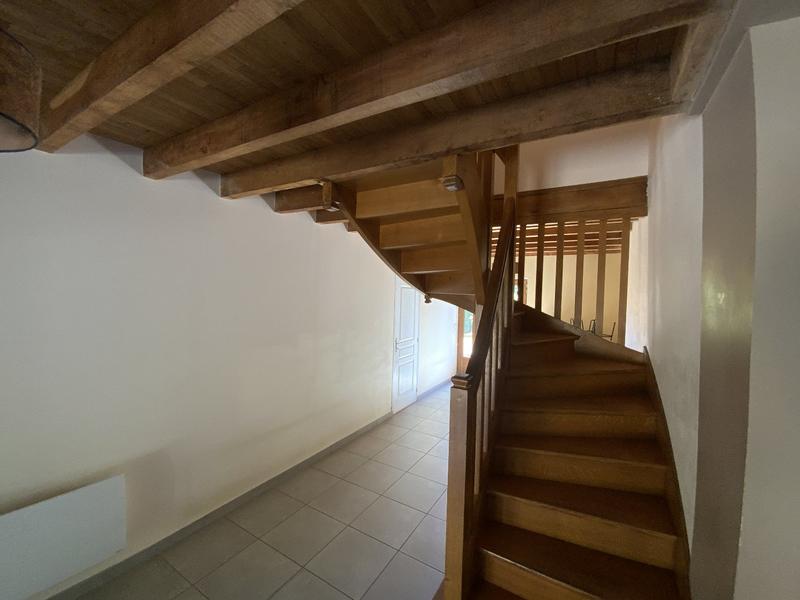 Maison - 196 m² - 6 pièces