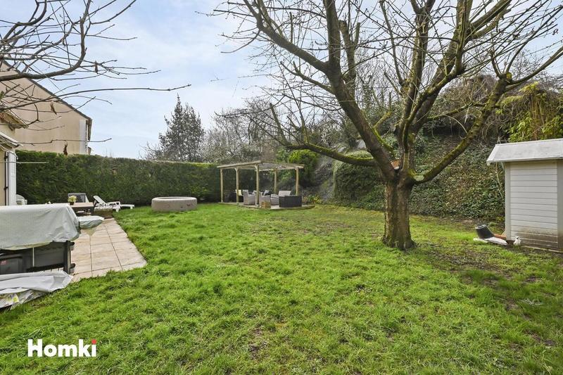 Maison - 120 m² - 6 pièces