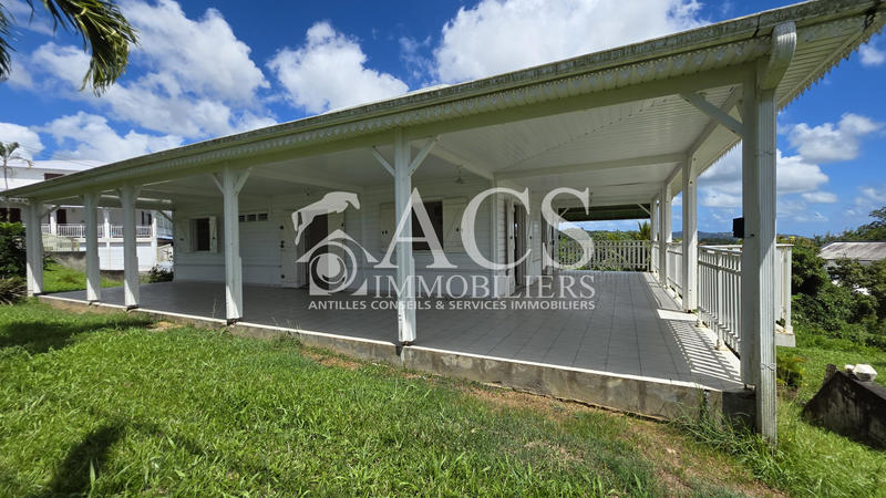 Maison - 102 m² - 5 pièces