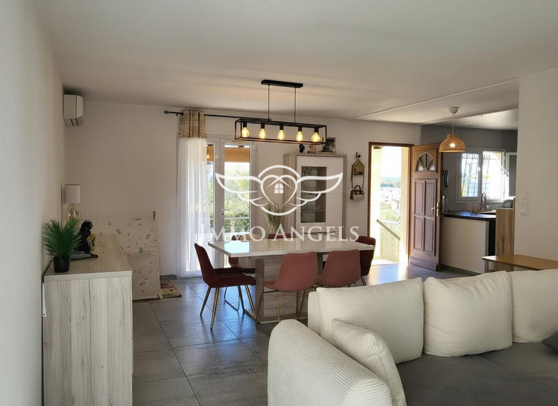 Maison - 90 m² - 4 pièces