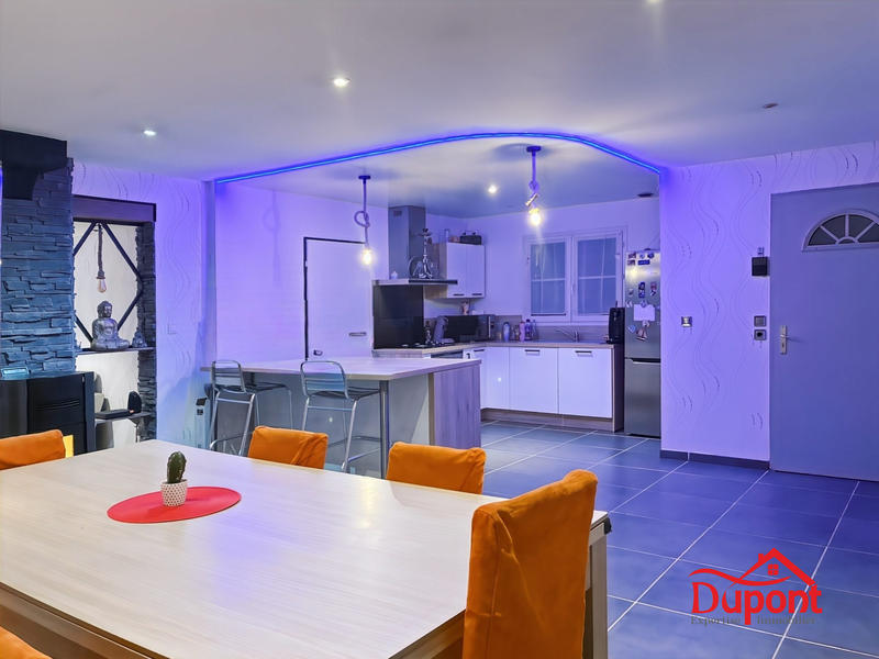 Maison - 92 m² - 4 pièces