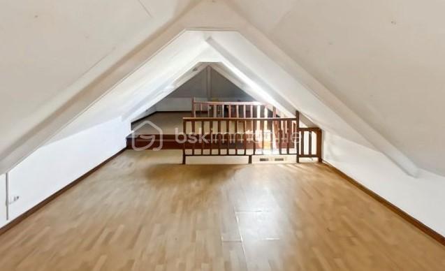 Maison - 160 m² - 8 pièces