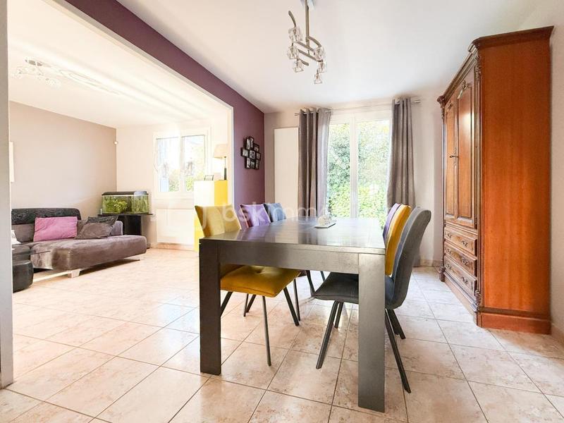 Maison - 160 m² - 8 pièces