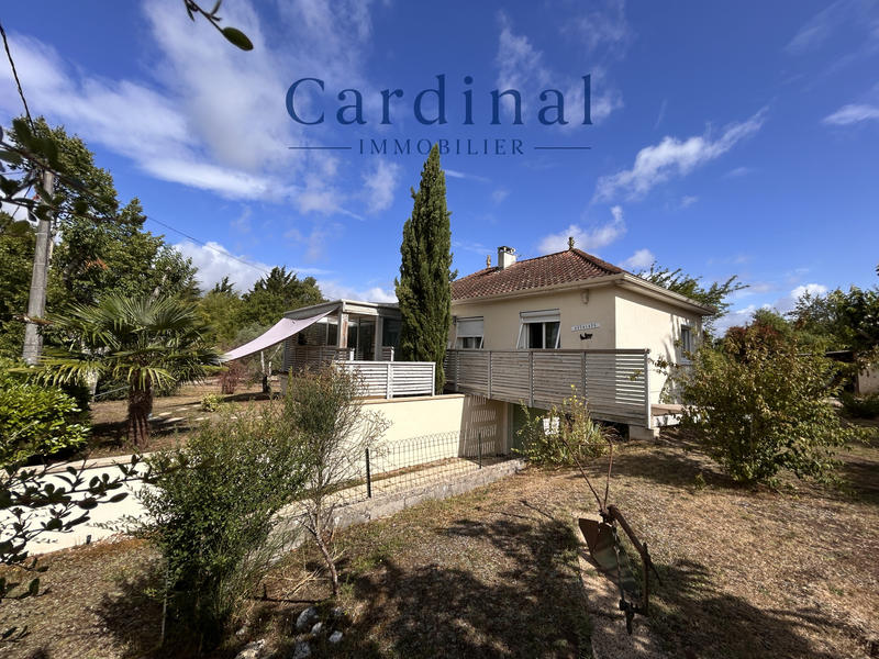 Maison - 90 m² - 4 pièces