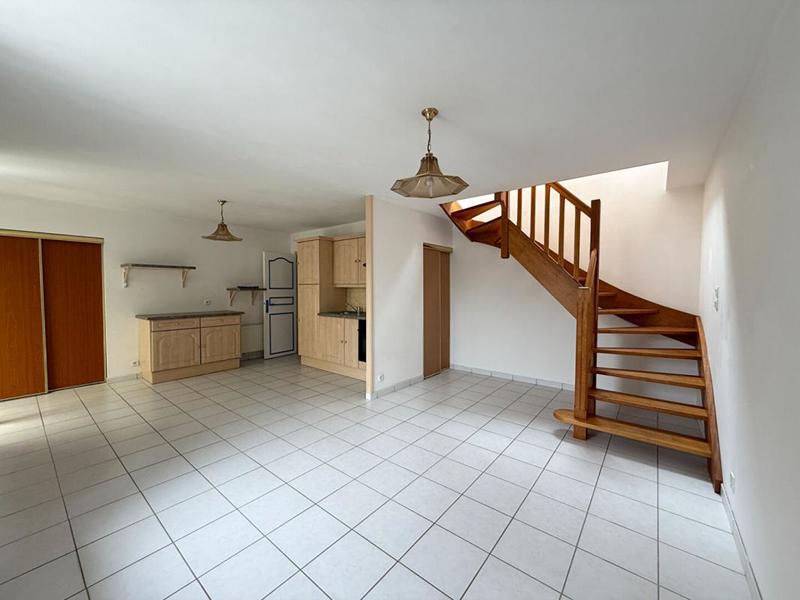 Maison - 310 m² - 16 pièces