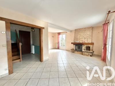 Maison - 107 m² - 5 pièces