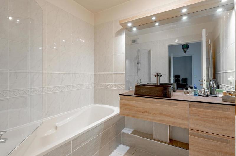 Appartement - 81 m² - 3 pièces