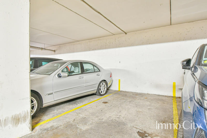 Parking - 11 m²