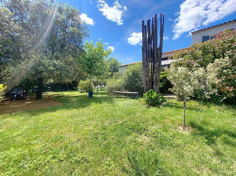 Maison - 157 m² - 6 pièces