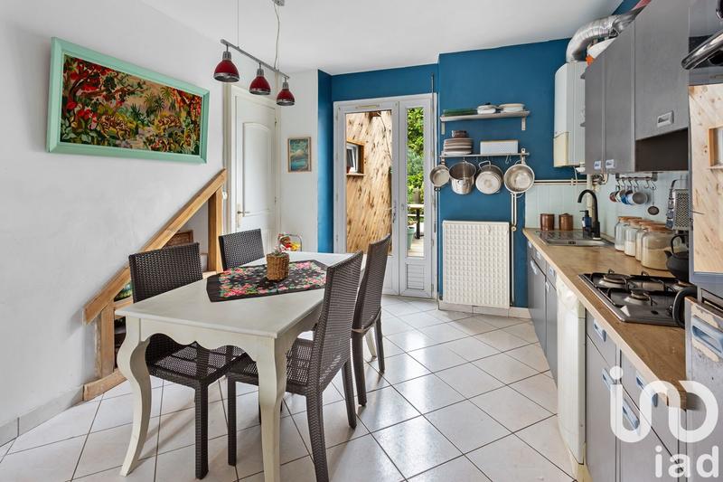 Maison - 110 m² - 5 pièces