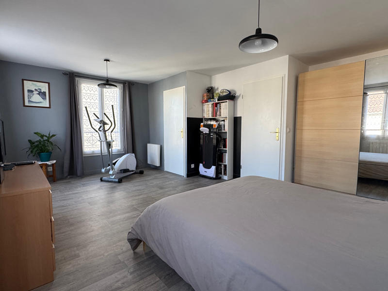 Maison - 94 m² - 4 pièces