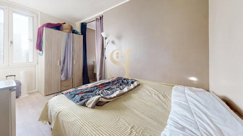 Appartement - 82 m² - 5 pièces