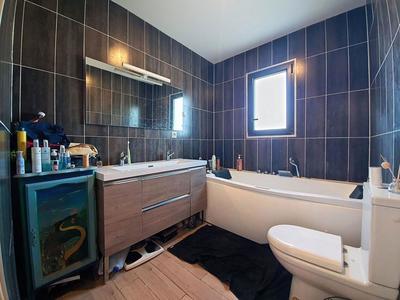 Maison - 142 m² - 4 pièces