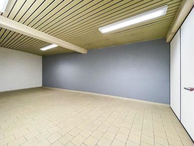 Maison - 300 m² - 6 pièces