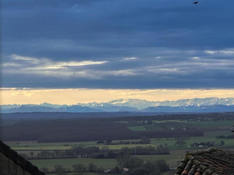 Demeure - 370 m² - 5 pièces