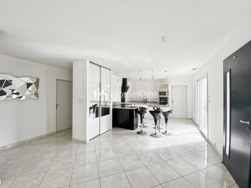 Maison - 130 m² - 5 pièces