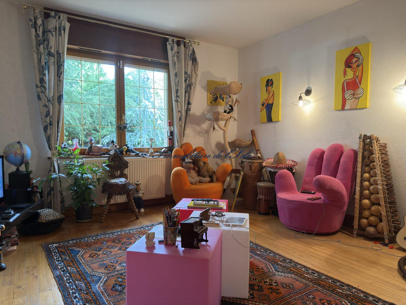 Maison - 467 m² - 11 pièces