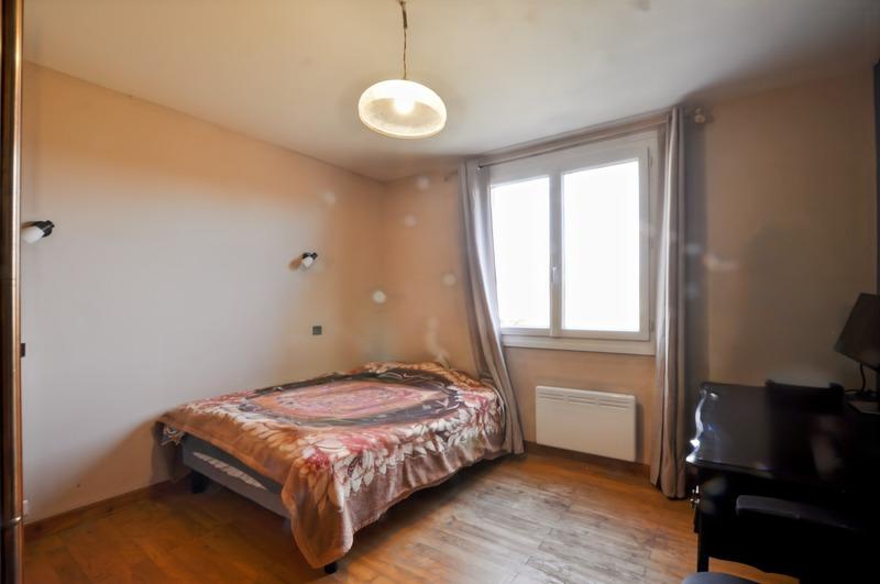 Maison - 99 m² - 4 pièces