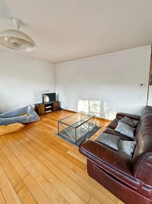 Appartement - 89 m² - 5 pièces