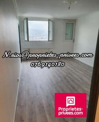 Appartement - 90 m² - 4 pièces