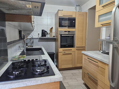 Maison - 180 m² - 7 pièces