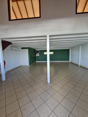 Local commercial - 90 m²