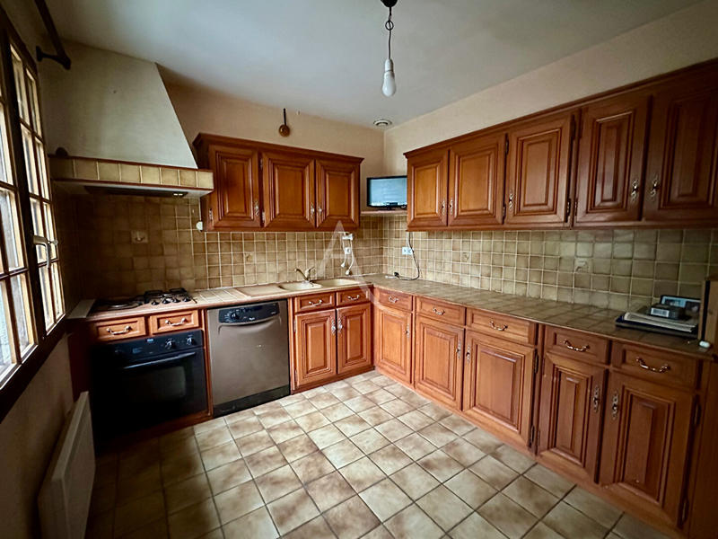 Maison - 80 m² - 4 pièces