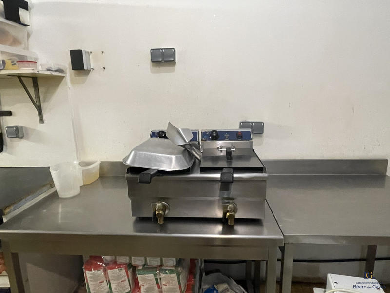 Fonds de commerce - Local commercial - 75 m²