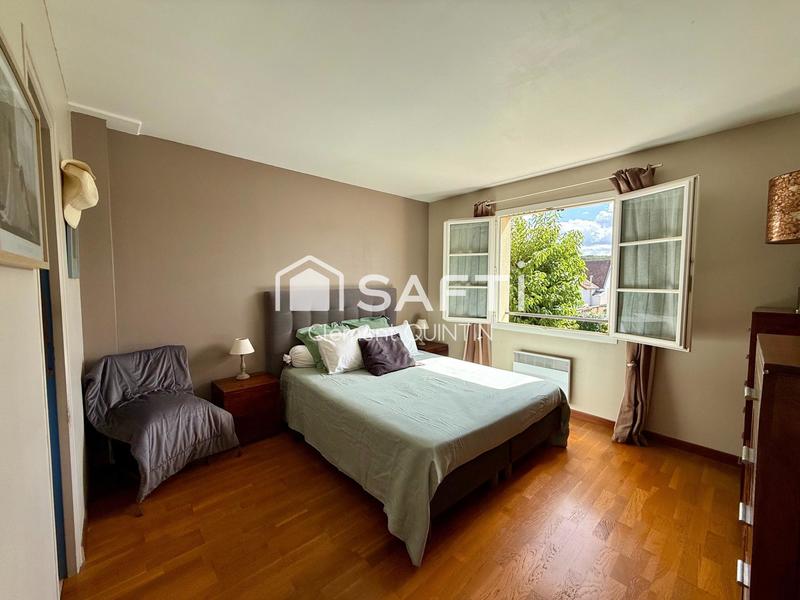 Maison - 144 m² - 7 pièces