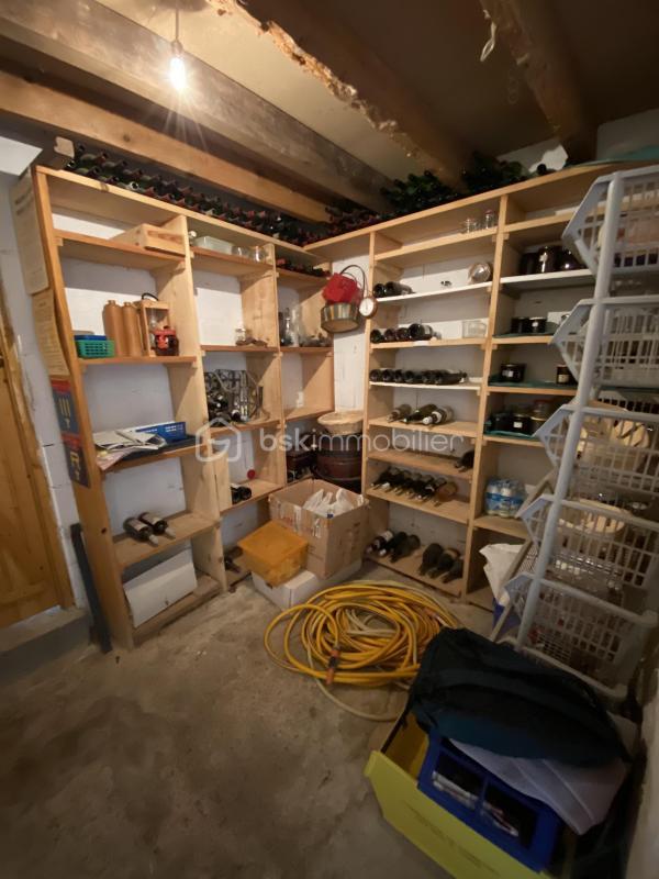 Corps de ferme - 200 m² - 7 pièces