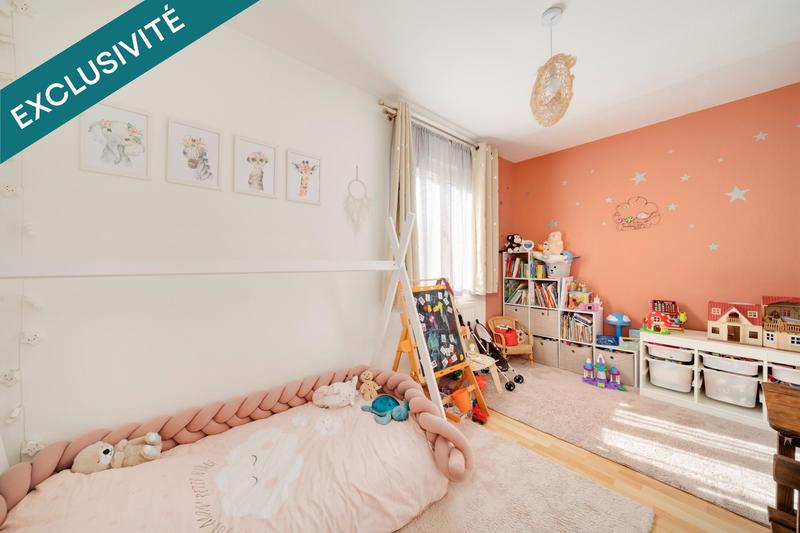 Maison - 92 m² - 4 pièces