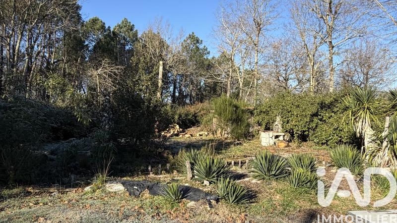 Maison - 200 m² - 6 pièces