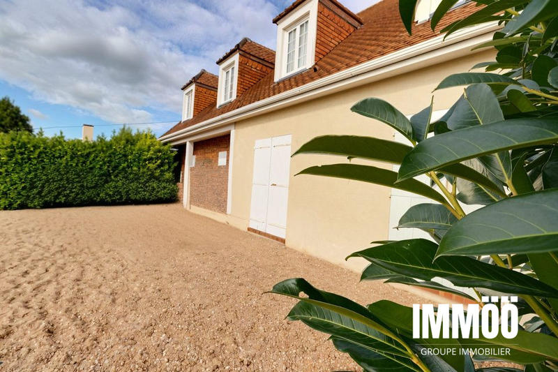 Maison - 178 m² - 6 pièces