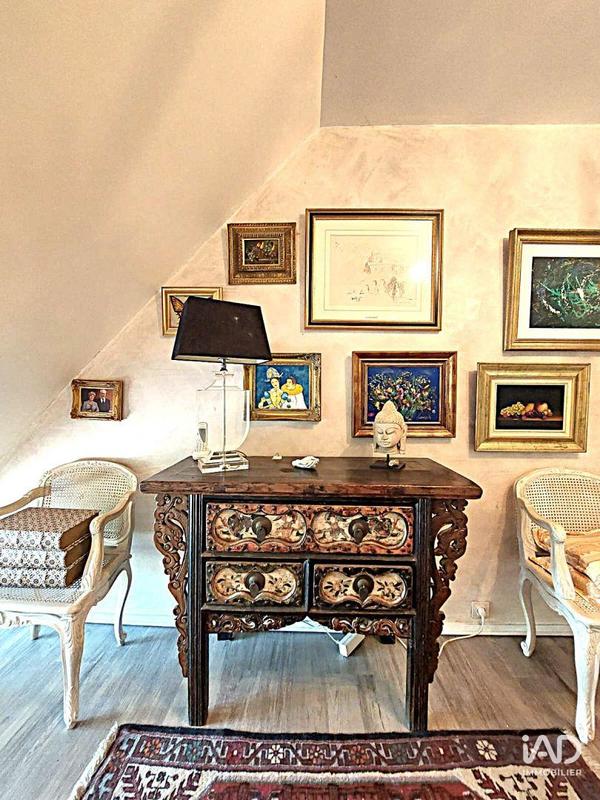 Maison - 225 m² - 6 pièces