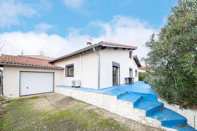 Maison - 96 m² - 4 pièces