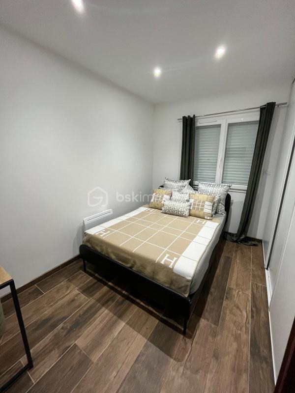 Maison - 102 m² - 4 pièces