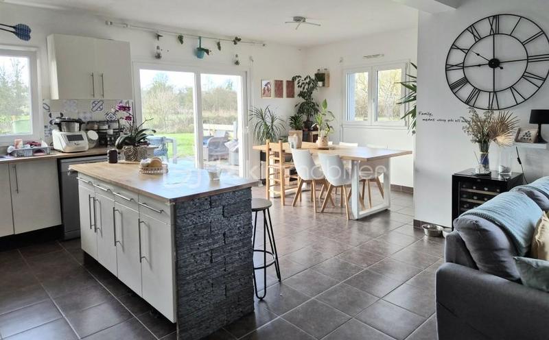 Demeure - 114 m² - 6 pièces