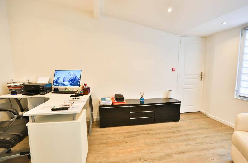 Maison - 197 m² - 6 pièces