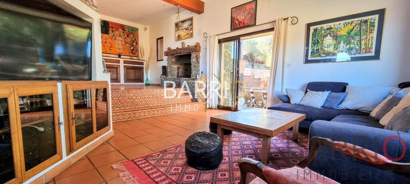 Villa - 200 m² - 8 pièces