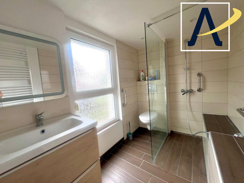 Maison ancienne - 102 m² - 6 pièces