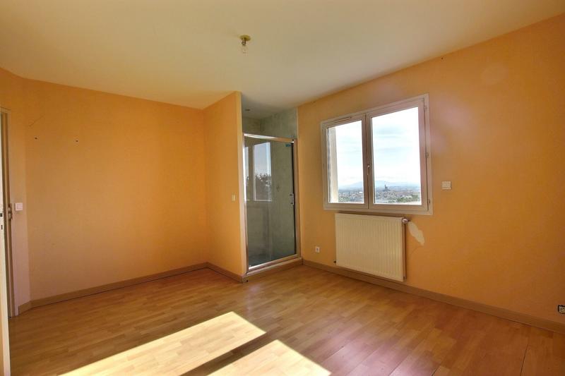 Villa - 120 m² - 4 pièces