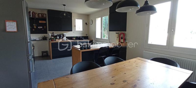 Maison - 120 m² - 5 pièces