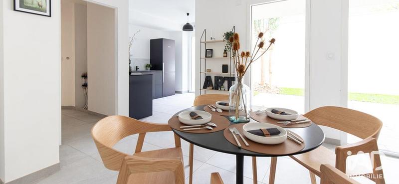 Appartement - 97 m² - 4 pièces