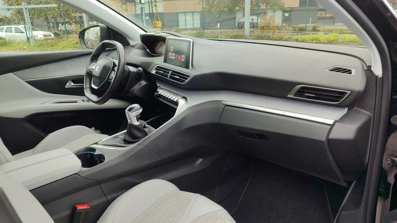 Peugeot 3008 1.5 BlueHDi 130 Allure