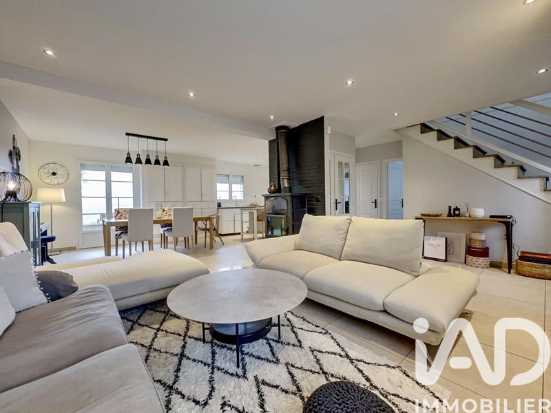 Maison - 175 m² - 7 pièces